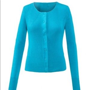 Cabi Darby cardigan in Large.